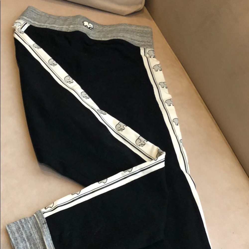 Ivory Ella leggings. Size S Nwot